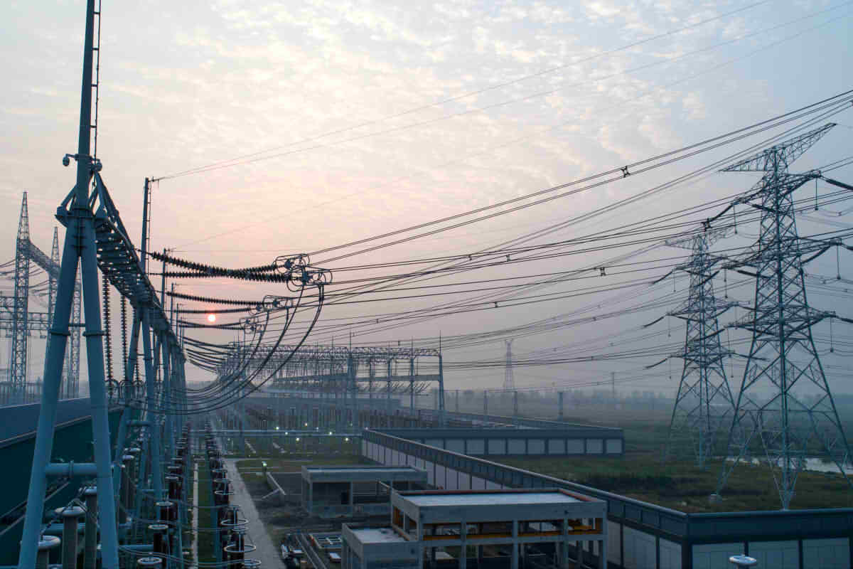 The Energy Revolution Ultra High Voltage Transmission